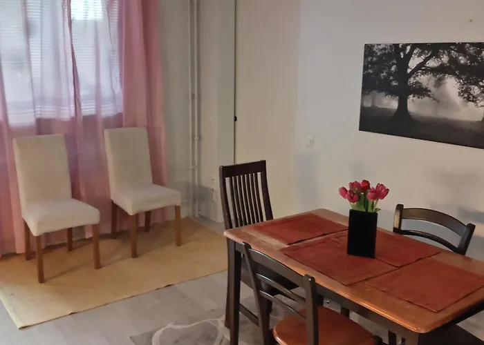 ホームステイ Private In Shared *